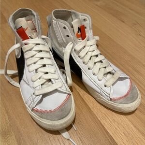 Nike Blazer Mid ‘77 Jumbo